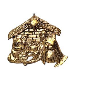 1990's Vintage Pin Pendant Manger Scene Christmas Brooch Gold Tone